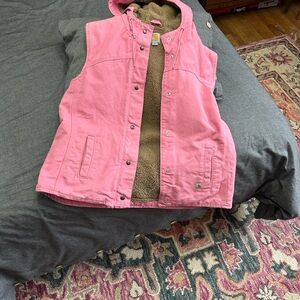 Carhartt Pink Sherpa-lined Woman’s Vest-Hooded Size Large 12/14